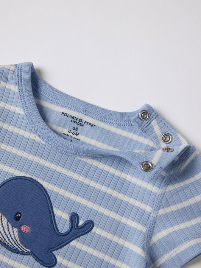 Kurzärmliger Body mit Wal-Applikation Kurzärmliger Body mit Wal-Applikation