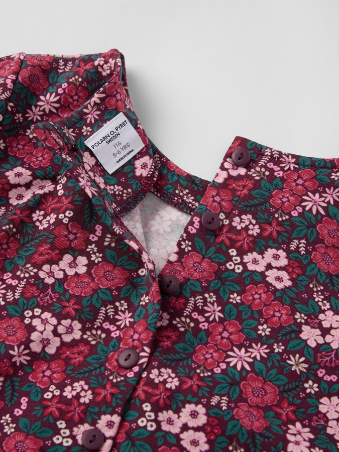 Geblümtes Drehkleid Geblümtes Drehkleid