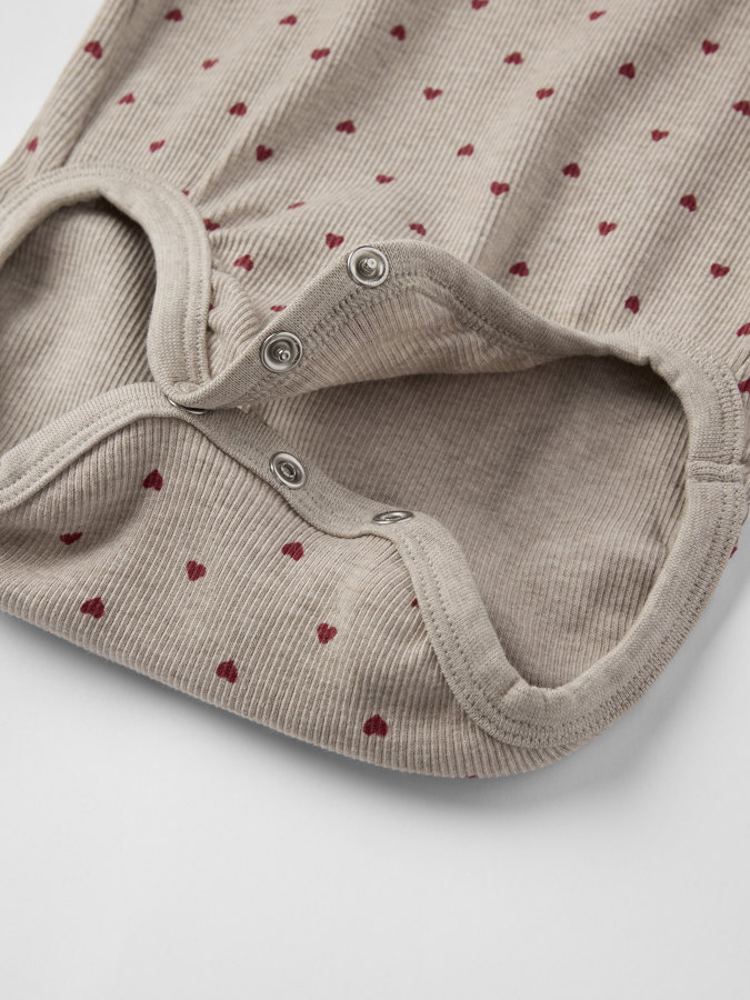 Body mit Herzen Body mit Herzen