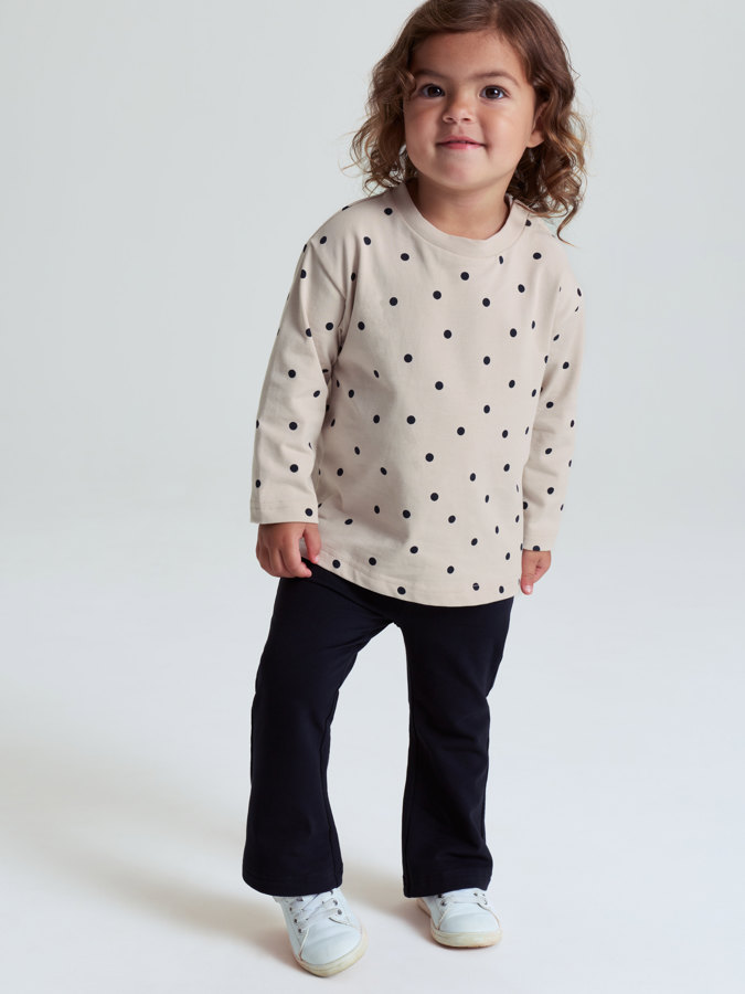 Ausgestellte Hose Ausgestellte Hose