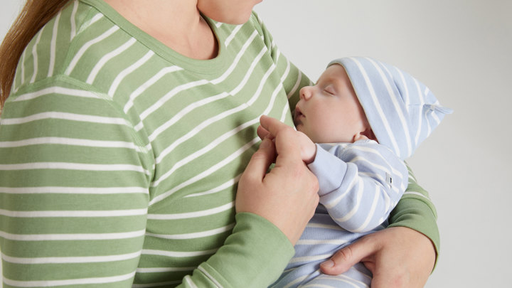 So hilfst du deinem Baby beim Einschlafen